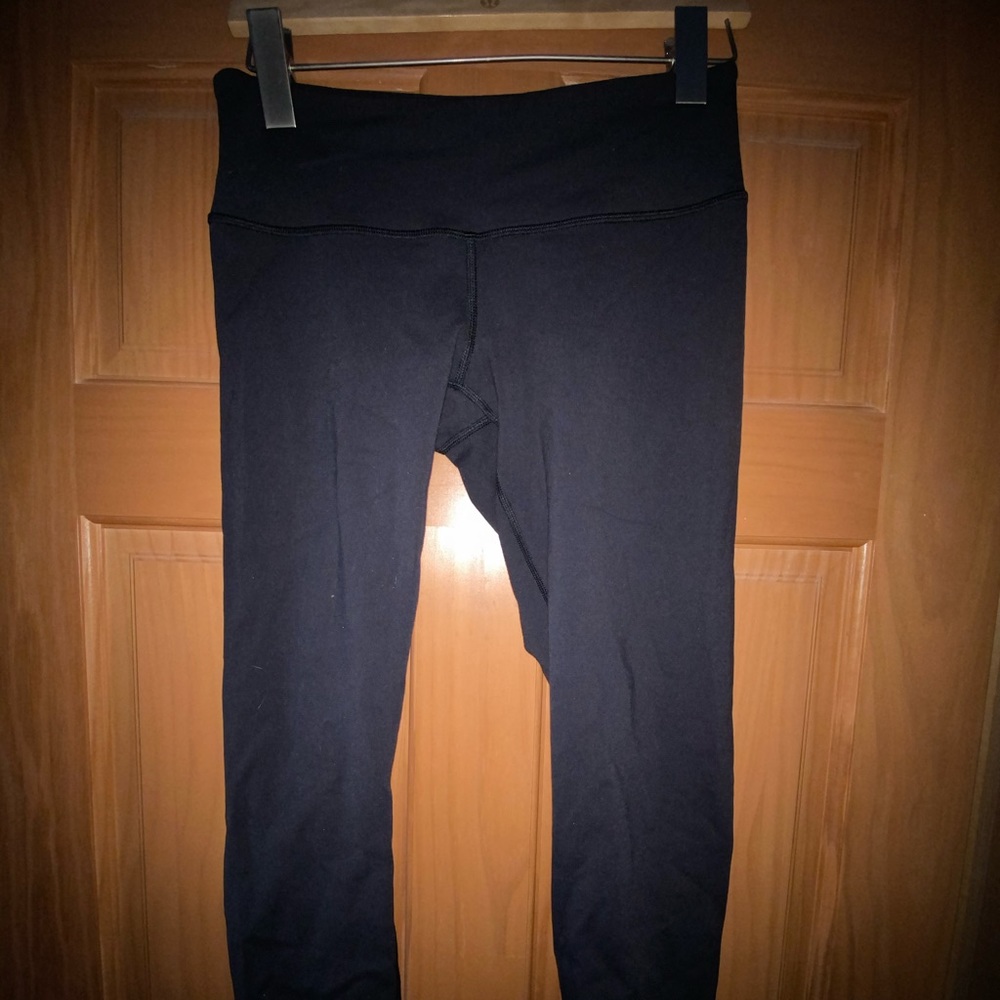 Lululemon Wunder Under Crops